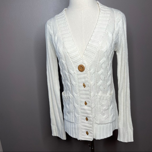 Modcloth Sweaters - White cable knit cardigan sweater, wood buttons